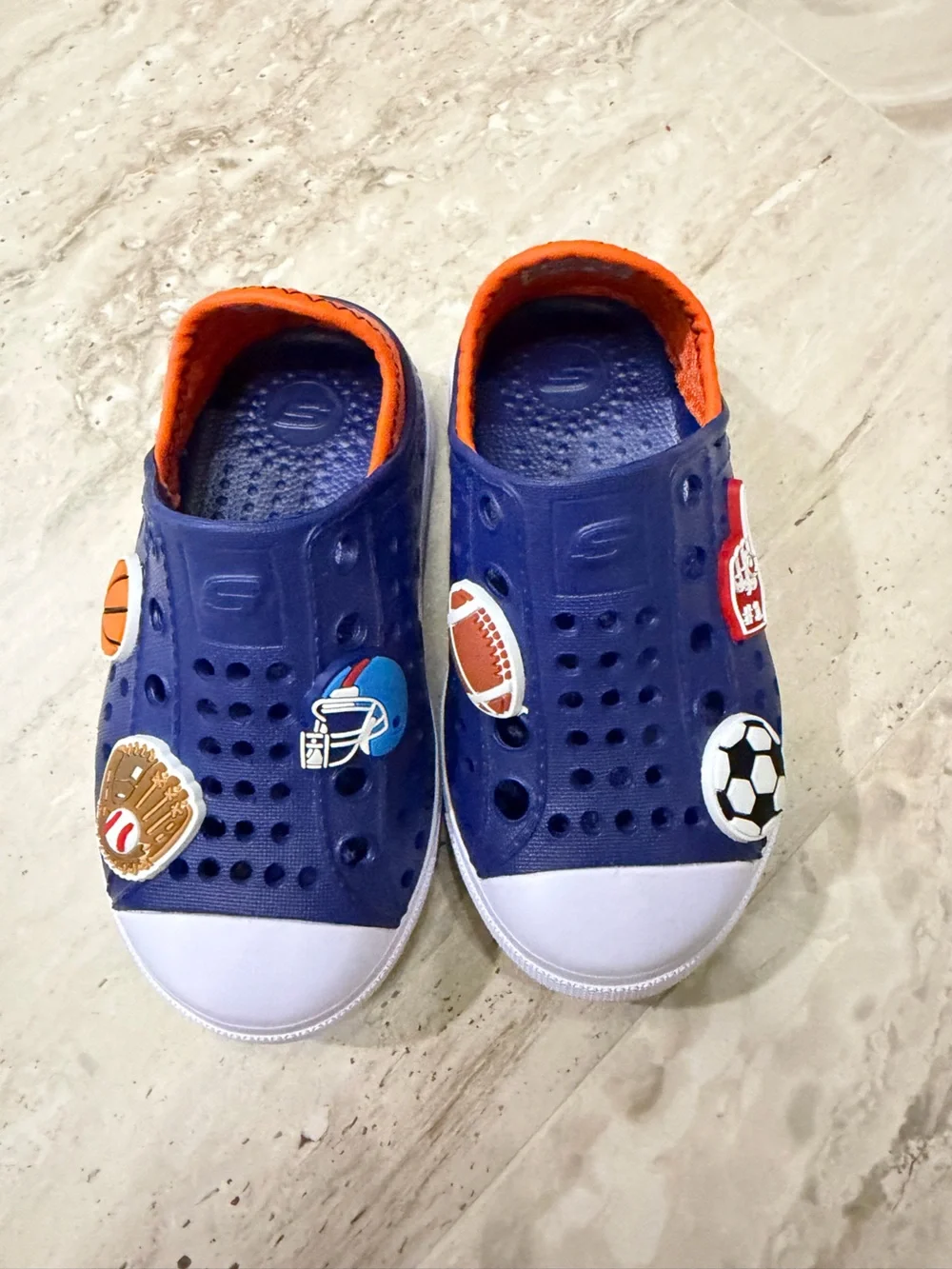 Skechers Boys Foamies with Orange Lining and Sports Charms NWOT